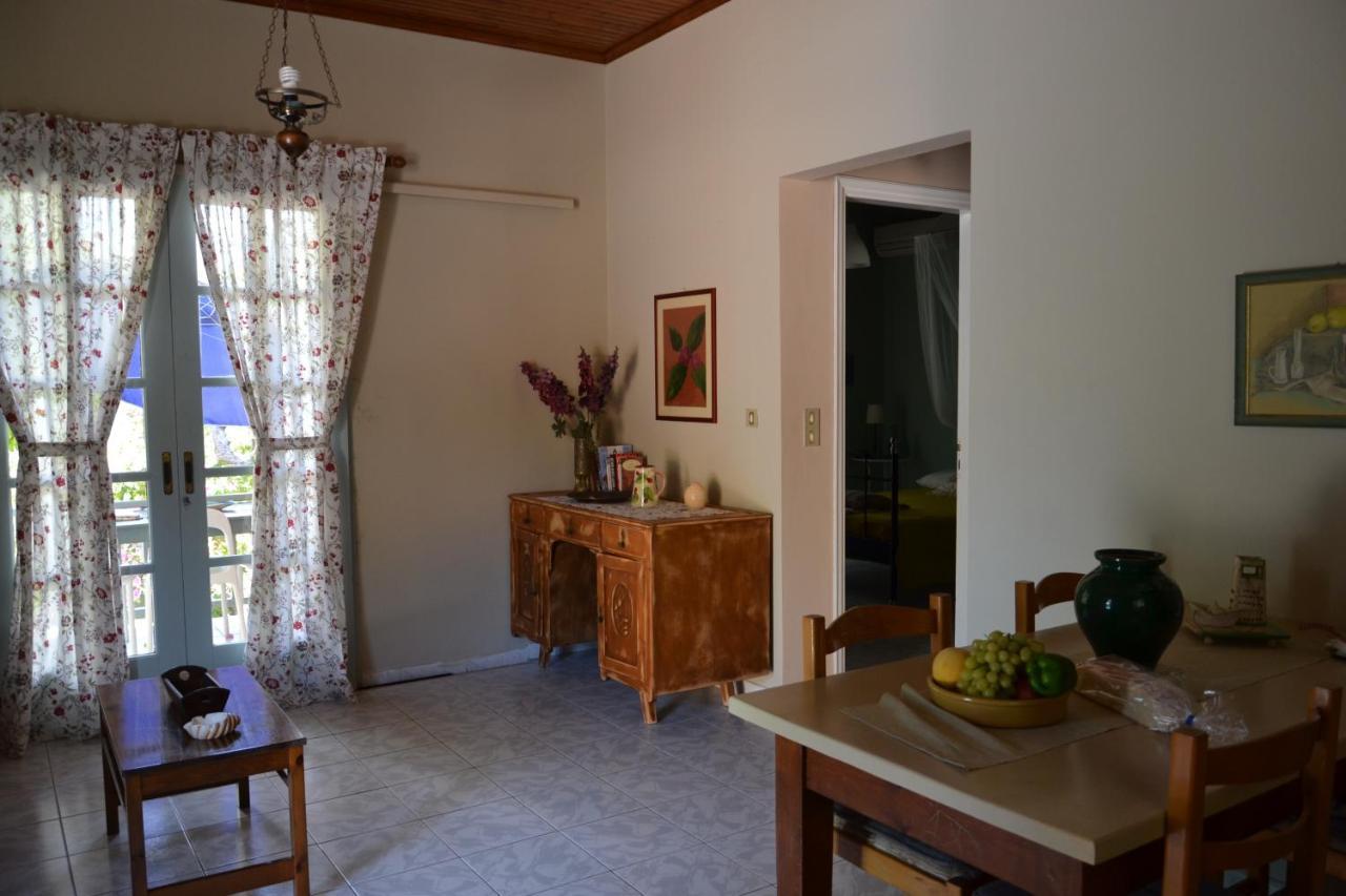 Mihaila Seaside: 2 Bedroom Bungalows Kefalonia Spartia  Exterior foto