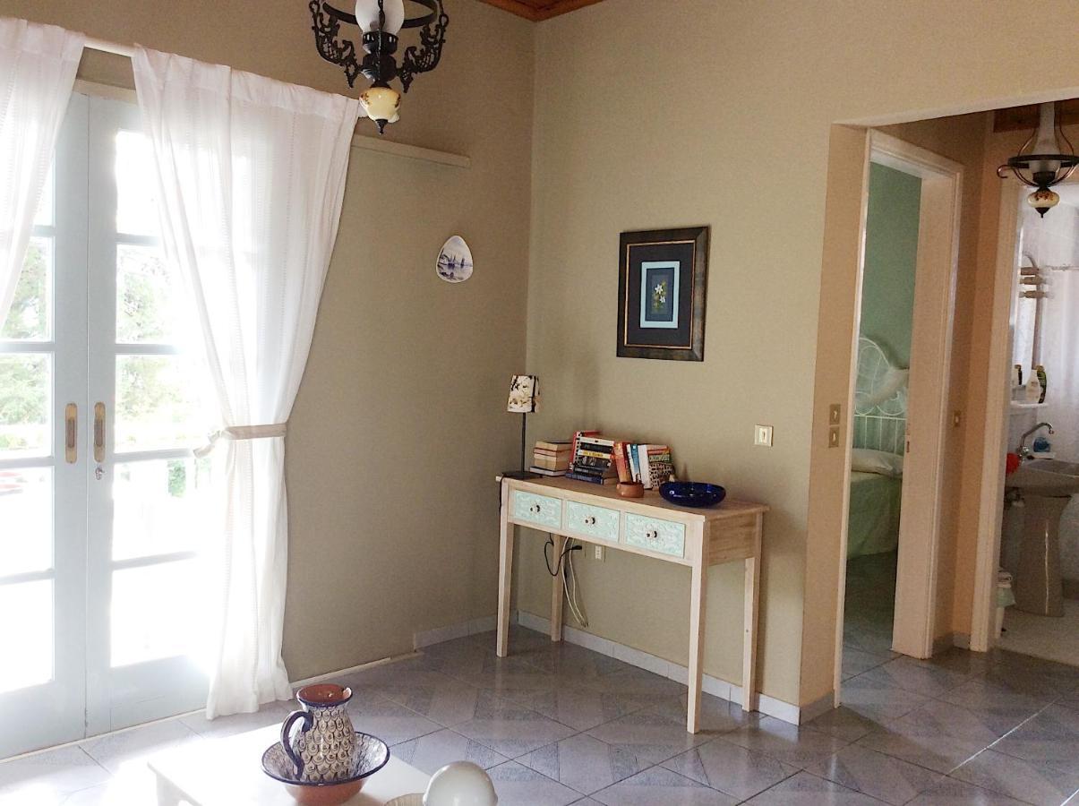 Mihaila Seaside: 2 Bedroom Bungalows Kefalonia Spartia  Exterior foto